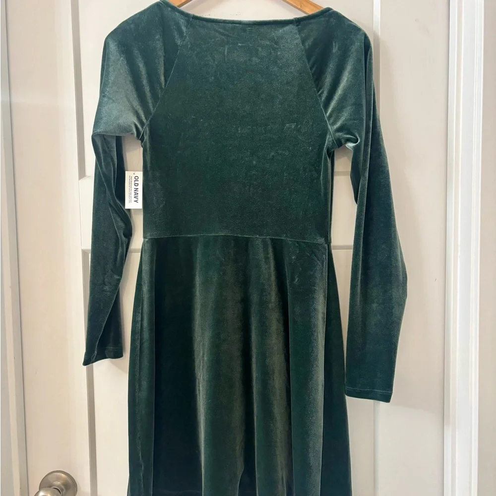 NWT Holiday Party Green Velvet Dress - Picture 4 of 4
